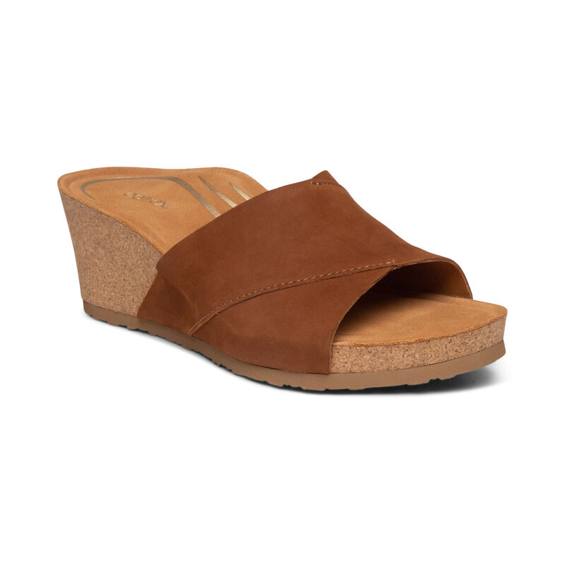 Aetrex Womens Cora Slide-On Wedges Scotch - 52yVCnvSp